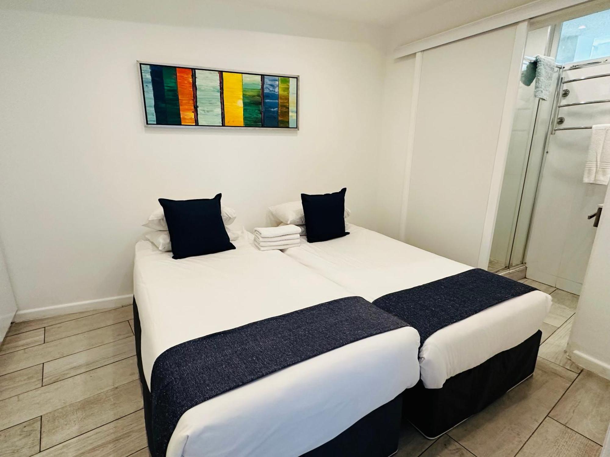 Breakers Resort Apartments Дърбан Стая снимка