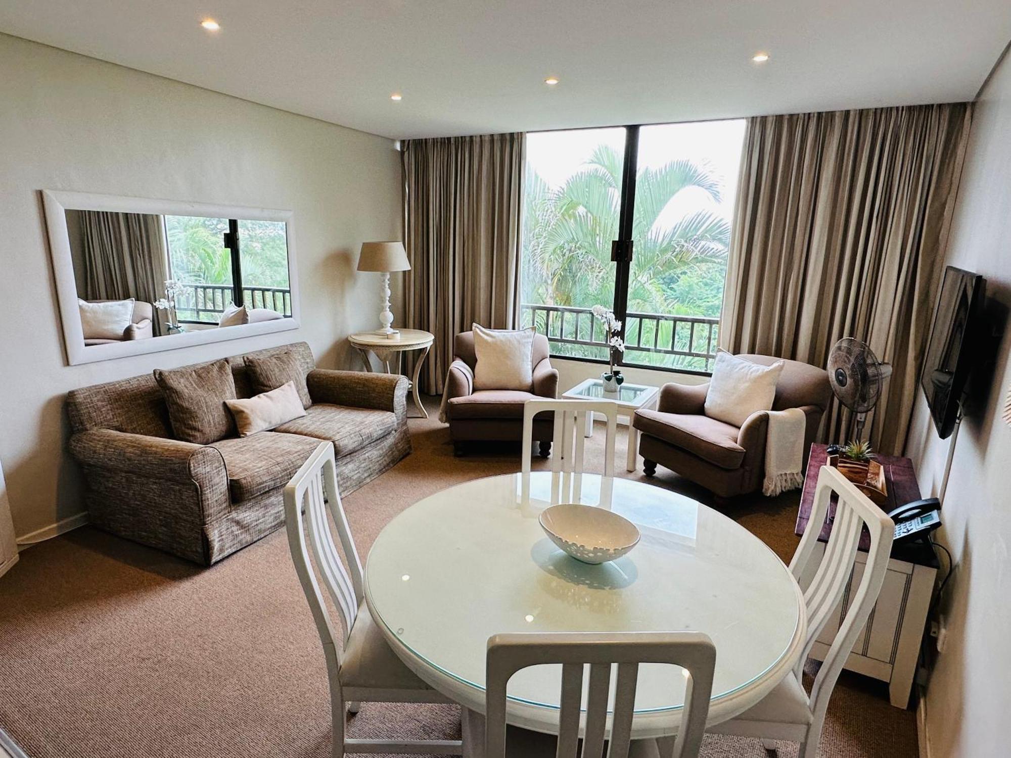 Breakers Resort Apartments Дърбан Стая снимка