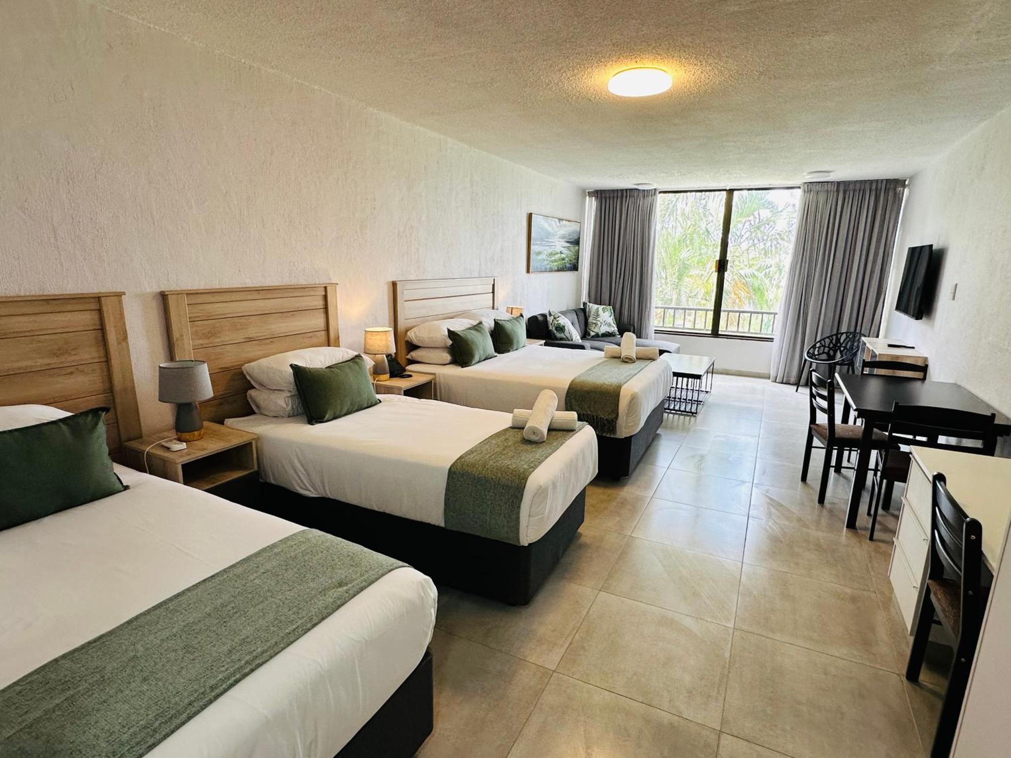 Breakers Resort Apartments Дърбан Екстериор снимка